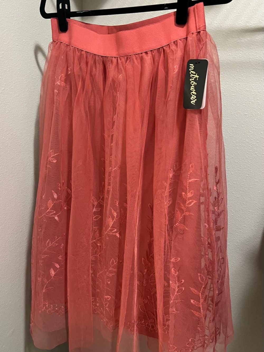Metro Wear Coral Embroidered Tulle Midi Skirt